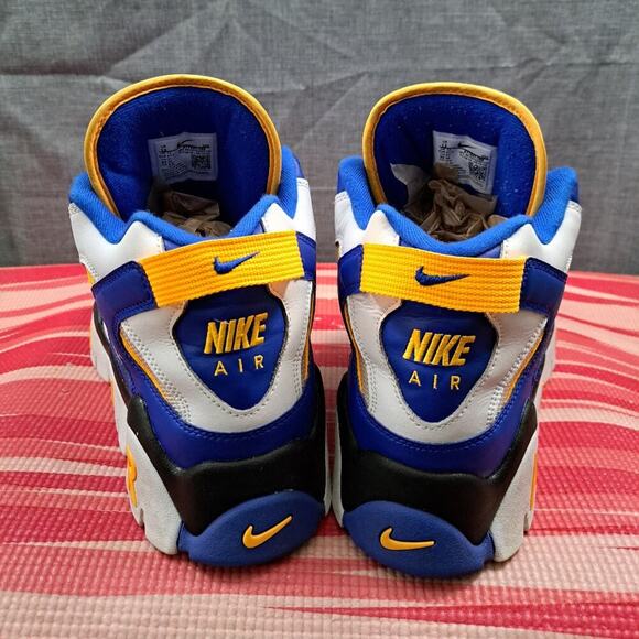 Nike Air Barrage Mens Shoe Size 13 AT7847-100 Mid Blue Orange White Sneaker - Picture 5 of 12